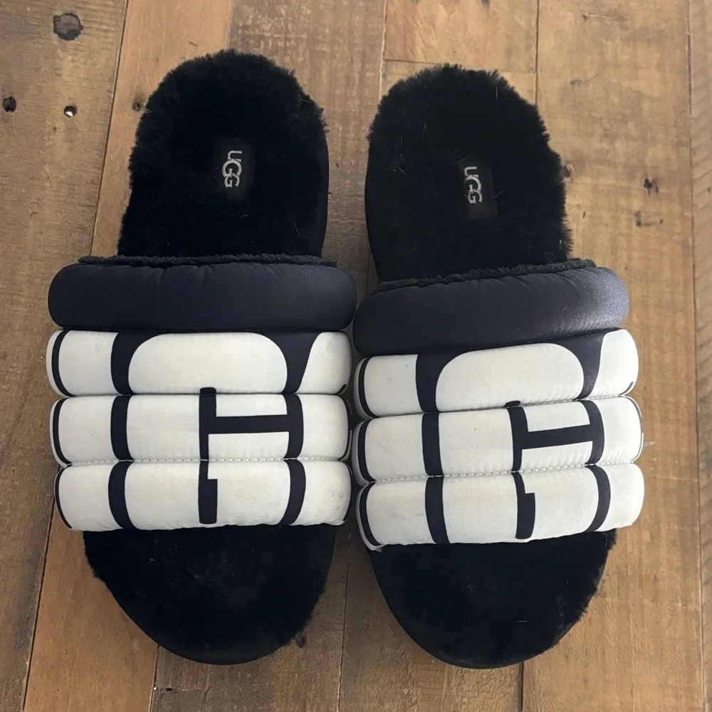 ugg slides